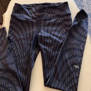Alo leggings